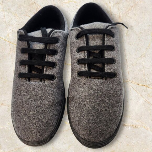 Baabuk Wool Sneakers Gray and Black Women's Size EU 39 US 8.5/9 EUC in Box - Picture 2 of 9
